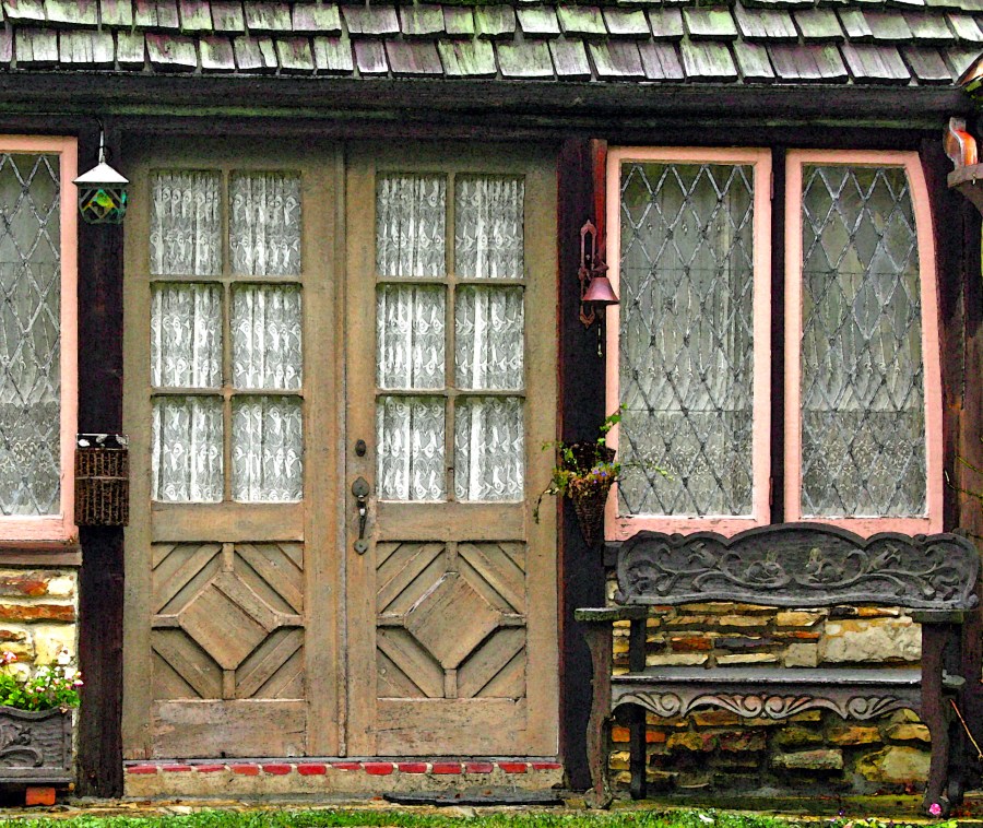 Carmel 2009 018Comstock studio